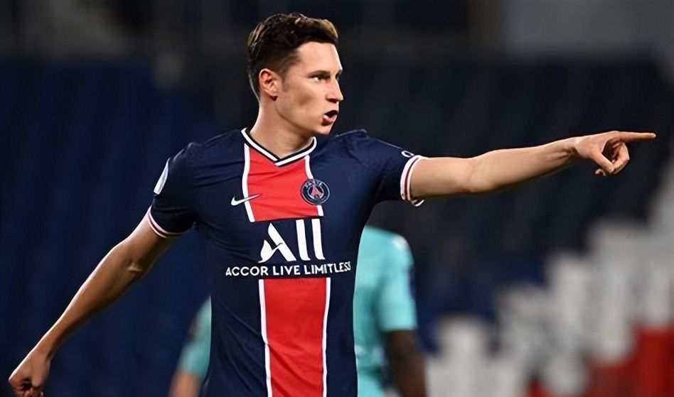 九游平台塞维利亚训练开放日，转会期刷新队史纪录引欢呼，法甲在即，年轻球员得到机会的简单介绍