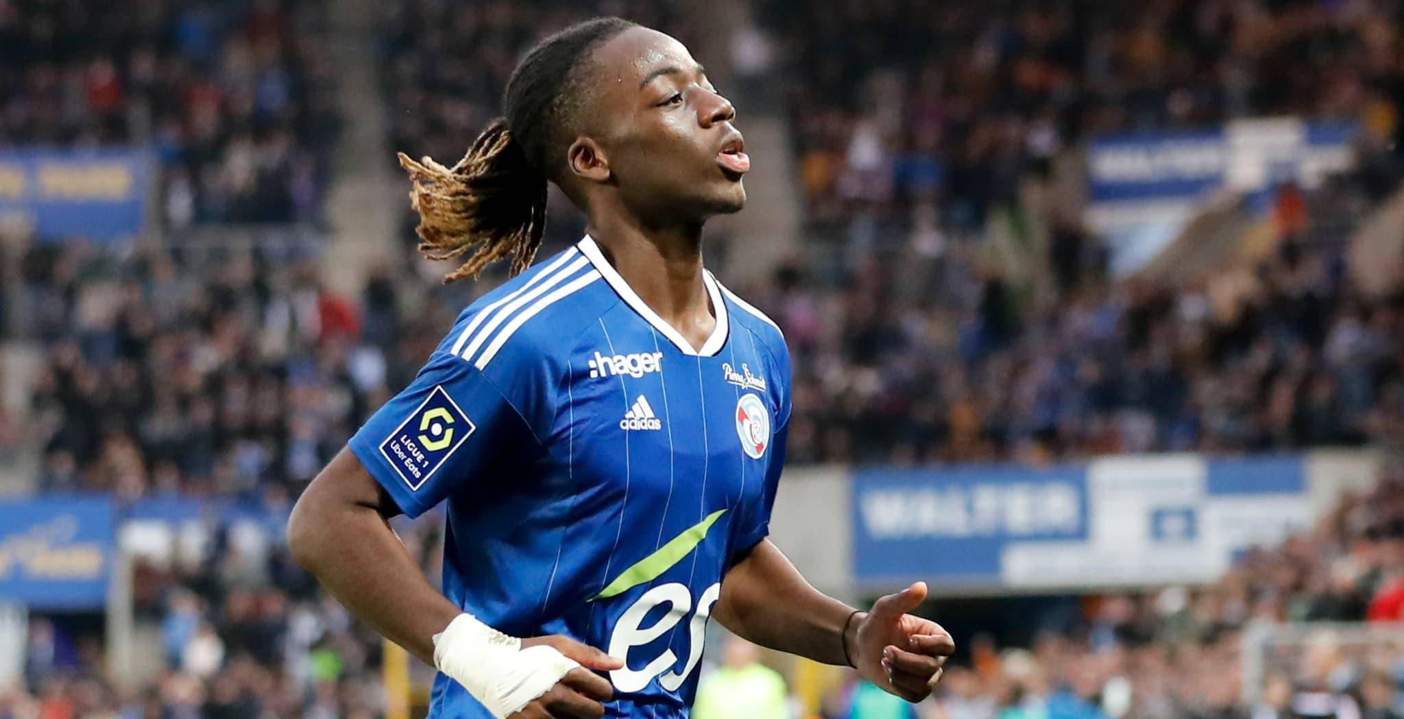 塞维利亚训练开放日，转会期刷新队史纪录引欢呼，法甲在即，年轻球员得到机会的简单介绍