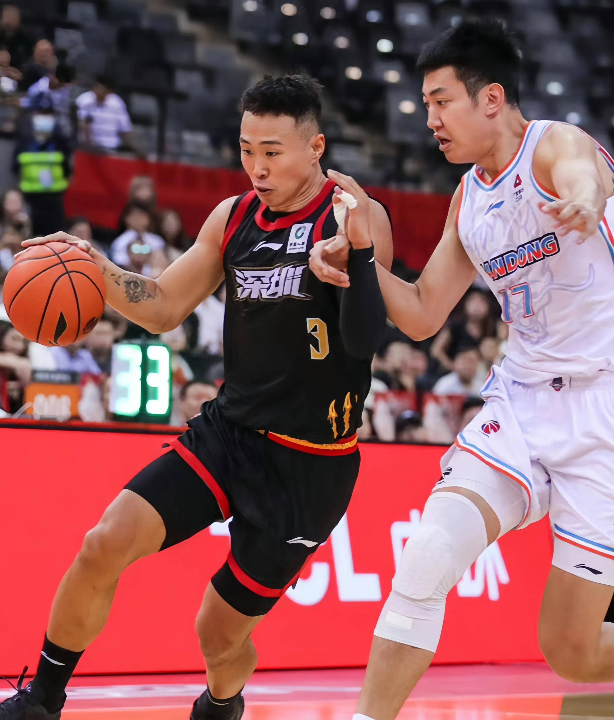 浙江稠州训练开放日；冲刺阶段状态回暖引欢呼；CBA常规赛在即；年轻球员得到机会的简单介绍