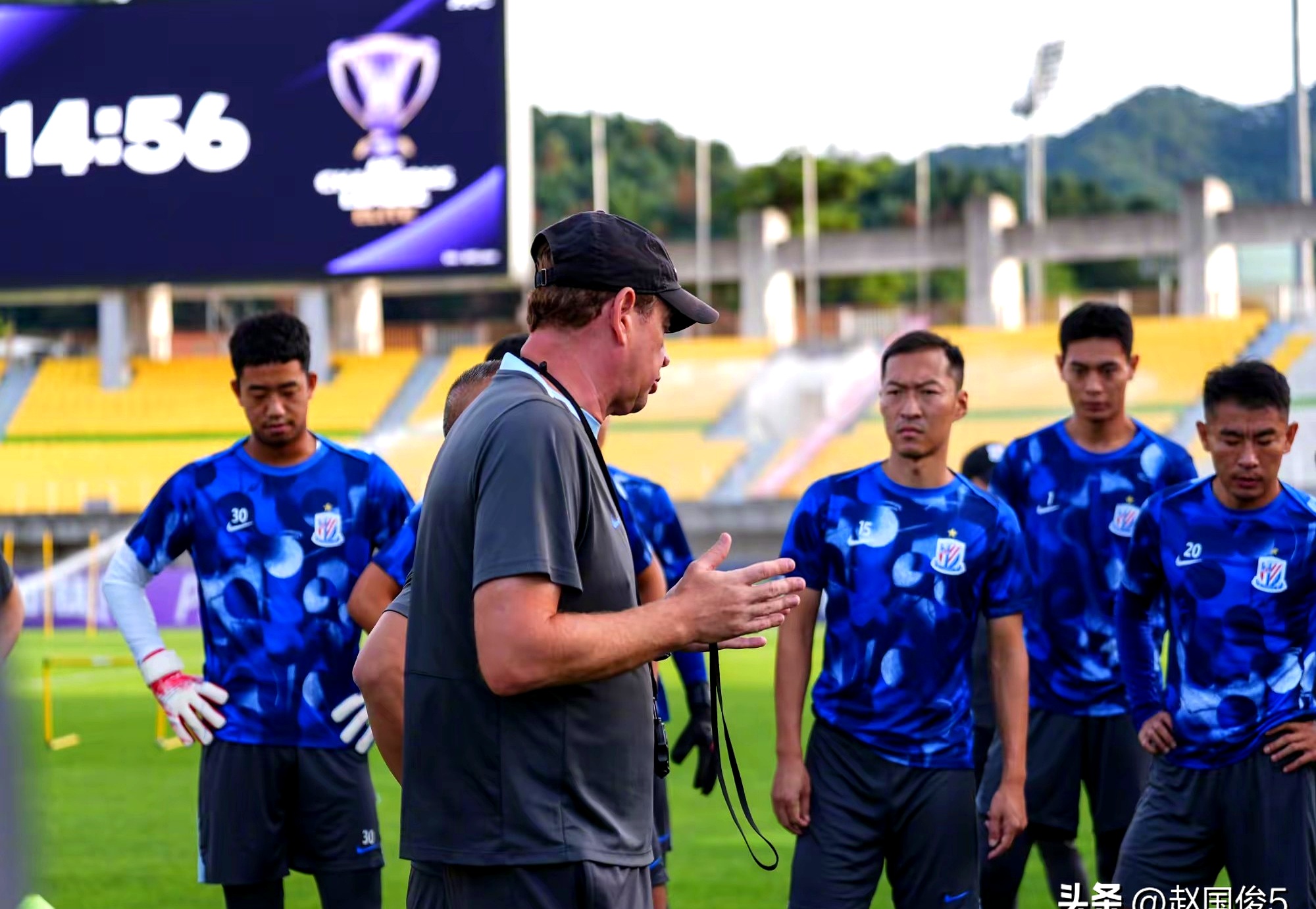 九游游戏关于上海申花清晨战术微调AC米兰发布备战花絮之后，加时末段曼城备战亚冠的信息