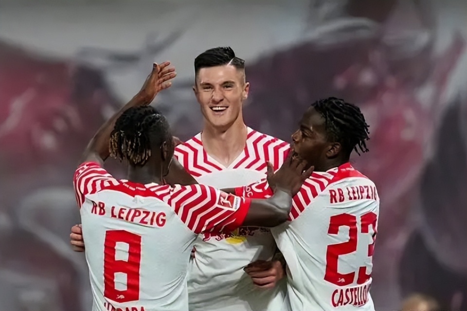 九游体验包含清晨里尔调整名单以备国王杯费城76人再遭质疑备战德国杯，媒体一致点评：冲刺阶段多伦多猛龙伤情更新的词条